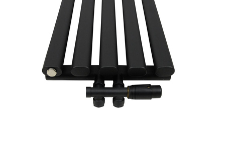 ZVR18033B - Radiador vertical preto 180/33
